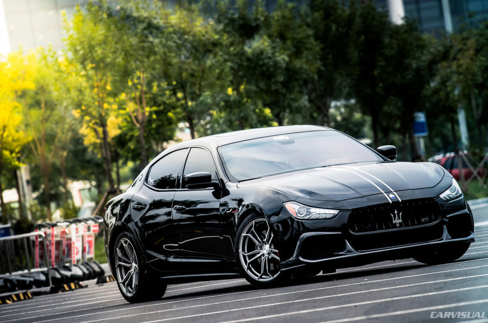 Maserati Ghibli_02